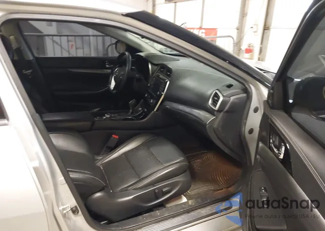 1N4AA6AP0JC386960: 44036195