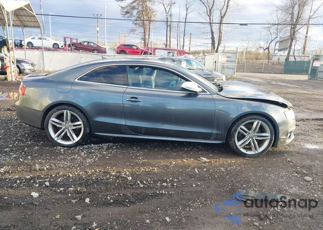 WAUVVAFRXBA001802: 44036204