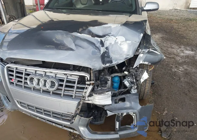 WAUVVAFRXBA001802: 44036204