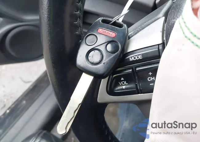 1HGCS12898A003020: 44036214