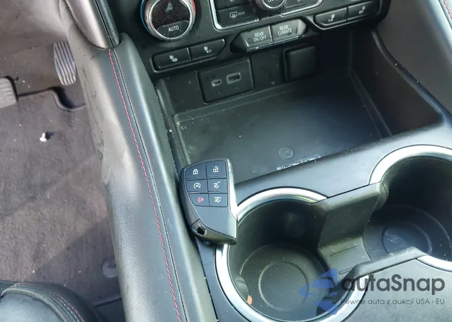 1GNSCRKD9MR310158: 44035286