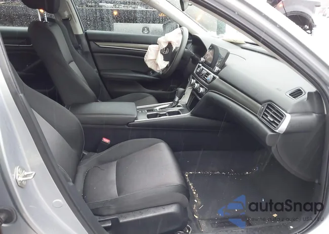 1HGCV1F1XKA109813: 44035309