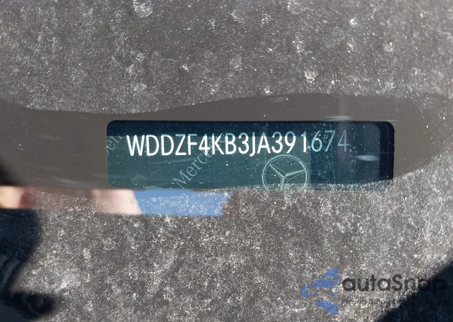 WDDZF4KB3JA391674: 44035354