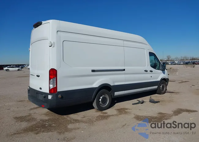 1FTYR3XM1JKA13347: 44035402