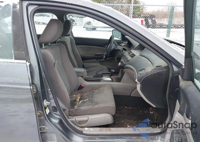 1HGCP2F37CA071587: 44035553