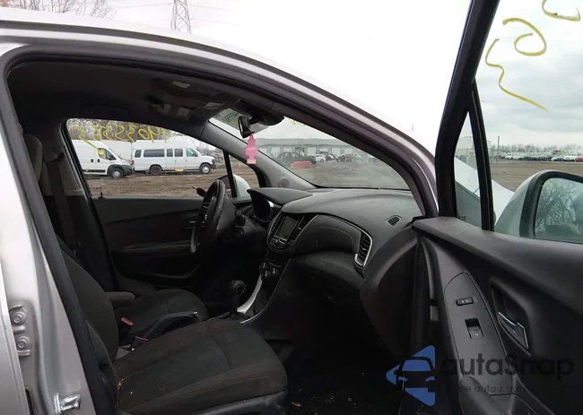 KL7CJKSB1LB317988: 44035563