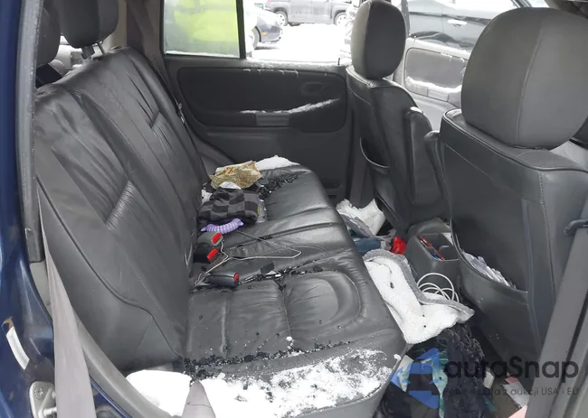 JS3TD62V814163097: 44035564