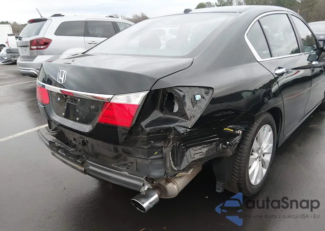 1HGCR2F82FA105624: 44035613