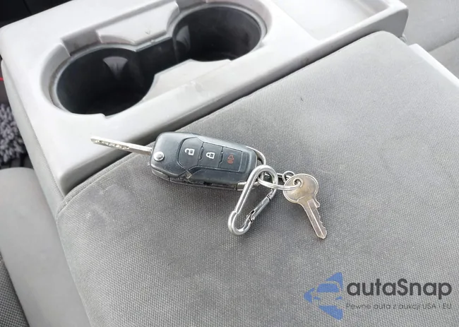 1FTMF1CP2GKE31842: 44035628