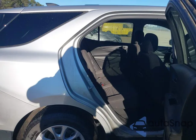 3GNAXSEV5JS632090: 44036660