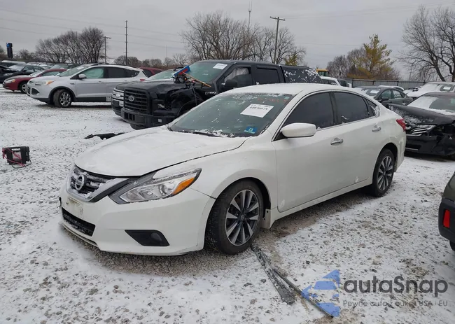 1N4AL3AP0HC175213: 44036675