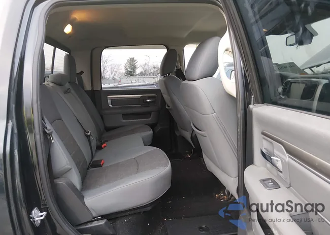 1C6RR7LT9FS746205: 44036711