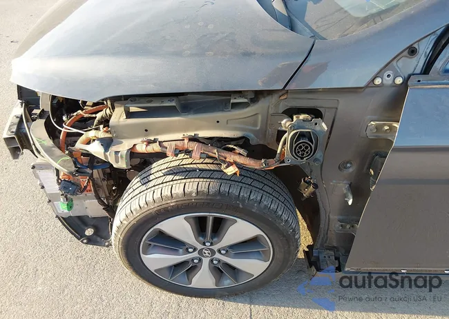 KMHC65LD0JU087668: 44036712