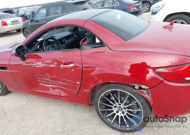 W1KPK3JA1LF169582: 44036719