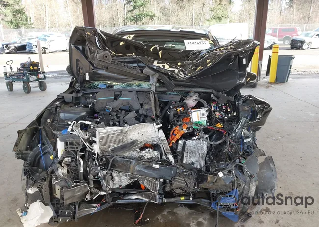 KNDPVCAG8P7040082: 44036941