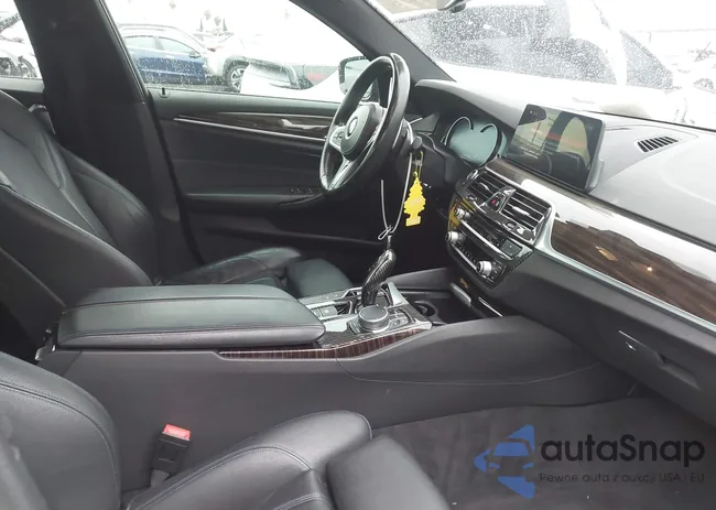 WBAJE5C53JWA97686: 44037024