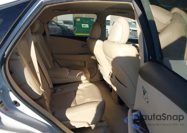 2T2ZK1BA8DC107107: 44037068