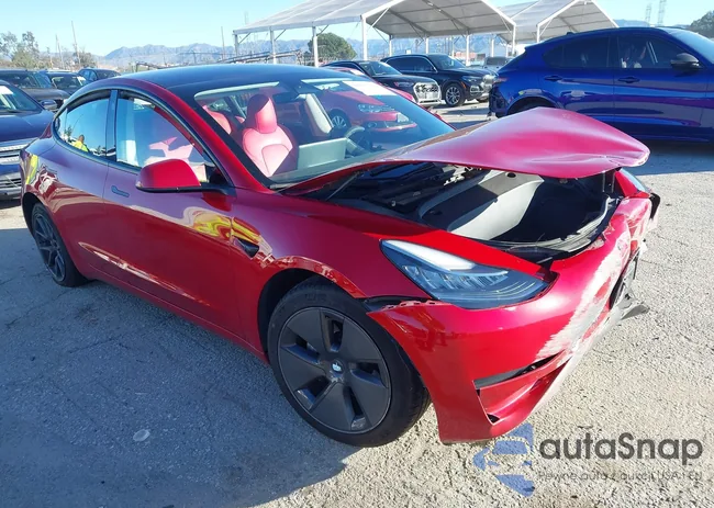 5YJ3E1EB2NF241954: 44037069