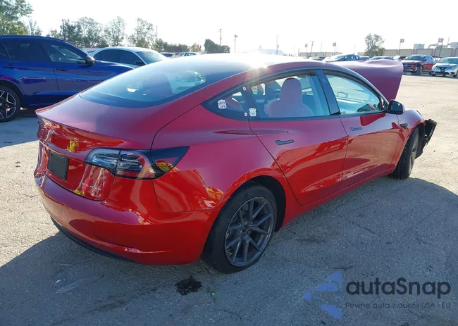 5YJ3E1EB2NF241954: 44037069