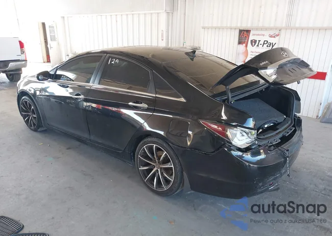 5NPEC4AC4BH172437: 44037104