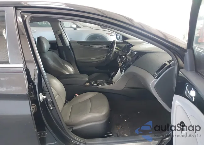 5NPEC4AC4BH172437: 44037104