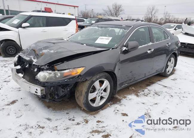 JH4CU2F60AC032647: 44037109