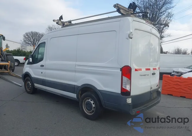 1FTYR1CM7HKA90745: 44037122