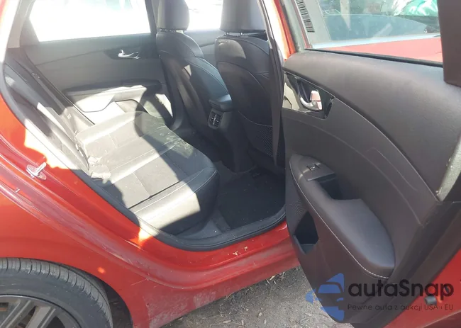 3KPF54AD7KE086115: 44037173