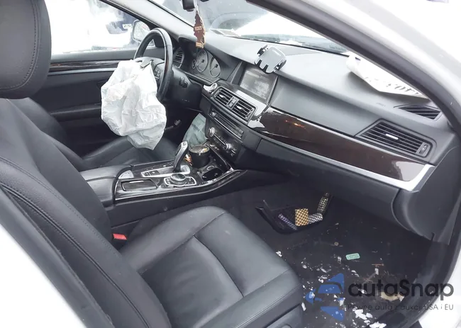 WBA5A7C59ED618272: 44037217