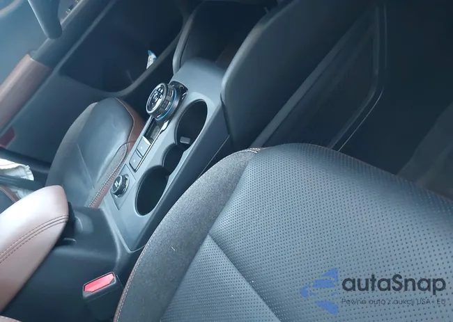 3FMCR9C68MRA76834: 44037632