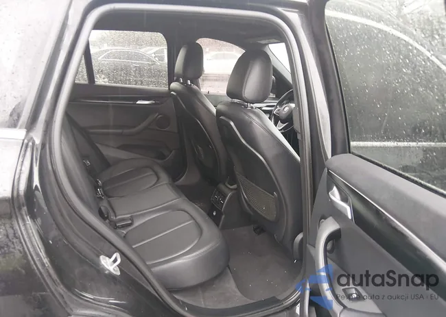 WBXHU7C3XH5H33523: 44037648