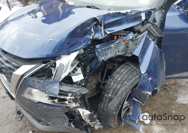 JN8AT3BB6MW235330: 44037822