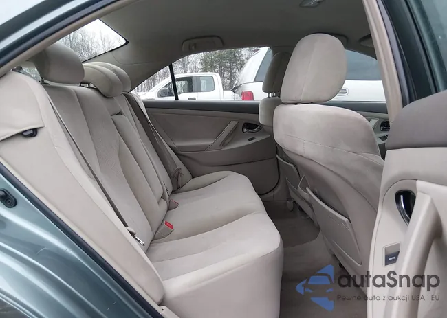 4T1BF3EK1BU597833: 44037894