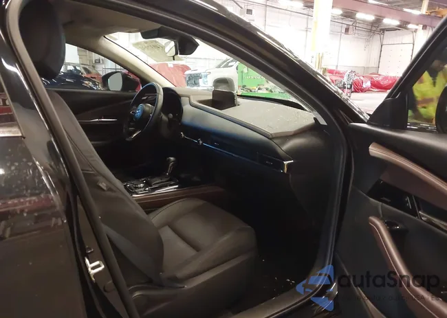 3MVDMBDL9NM414712: 44037950