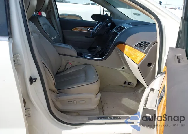 2LMDJ6JK3DBL20211: 44038030