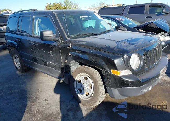 1C4NJPBA9HD122815: 44038033