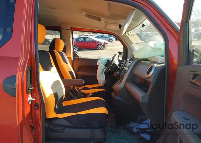 5J6YH28583L027712: 44038193