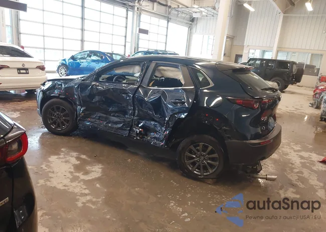 3MVDMBALXMM263379: 44038222