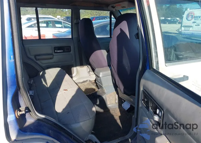 1J4FJ68S2SL638200: 44037238