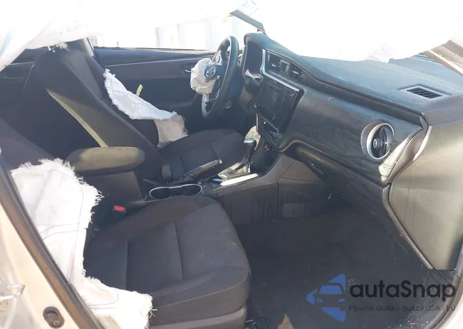 2T1BURHE3JC071184: 44037242