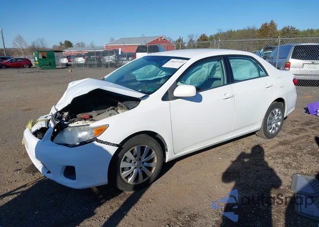 2T1BU4EE3DC082116: 44037259