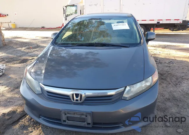 2HGFB2F69CH574013: 44037261