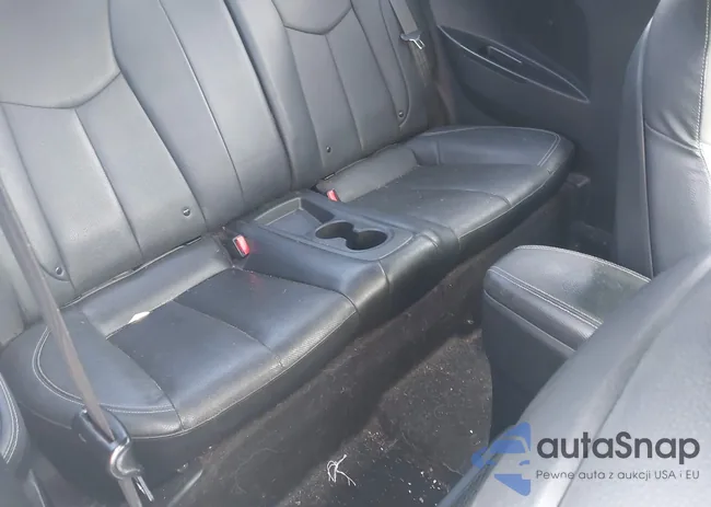 KMHTC6AE9GU284020: 44037304