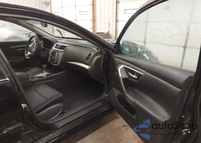 1N4AL3AP2HC482446: 44037359