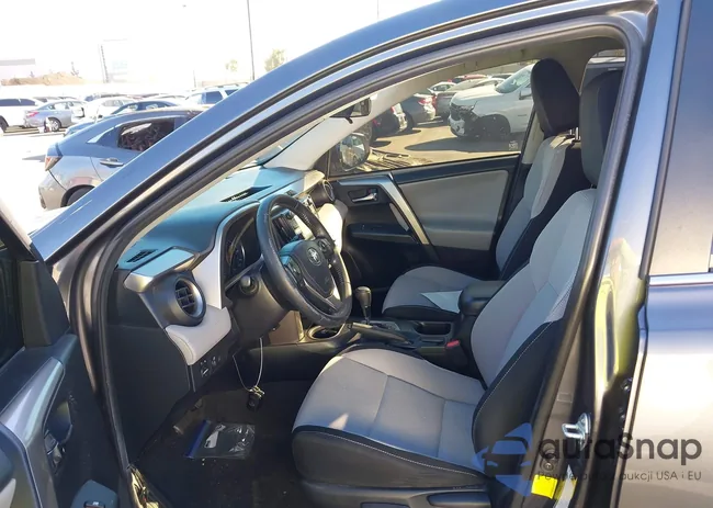 JTMWFREV8JJ188411: 44037383