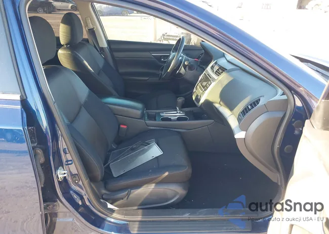 1N4AL3AP8HC279674: 44037435