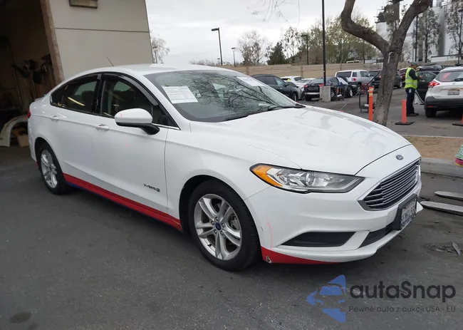 3FA6P0UU1JR233878: 44037482