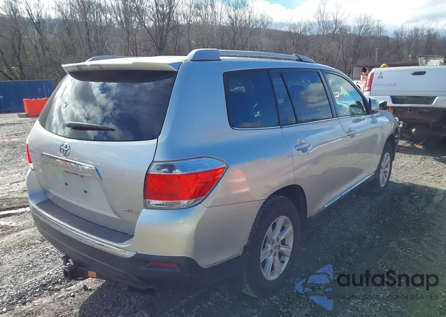 5TDBK3EH2DS204403: 44037515