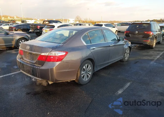 1HGCR2F3XFA151058: 44037618