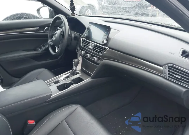 1HGCV1F32KA083421: 44037620